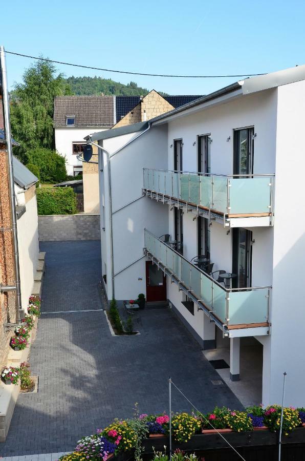 Gästehaus Am Hochsimmer Ettringen  Exterior foto